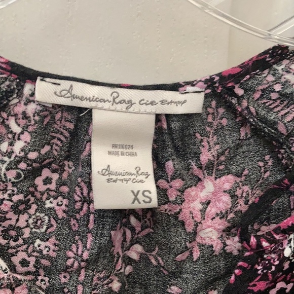 FINAL MARKDOWN Ladies’ American Rag Peasant-style Top (XS) - Picture 4 of 6